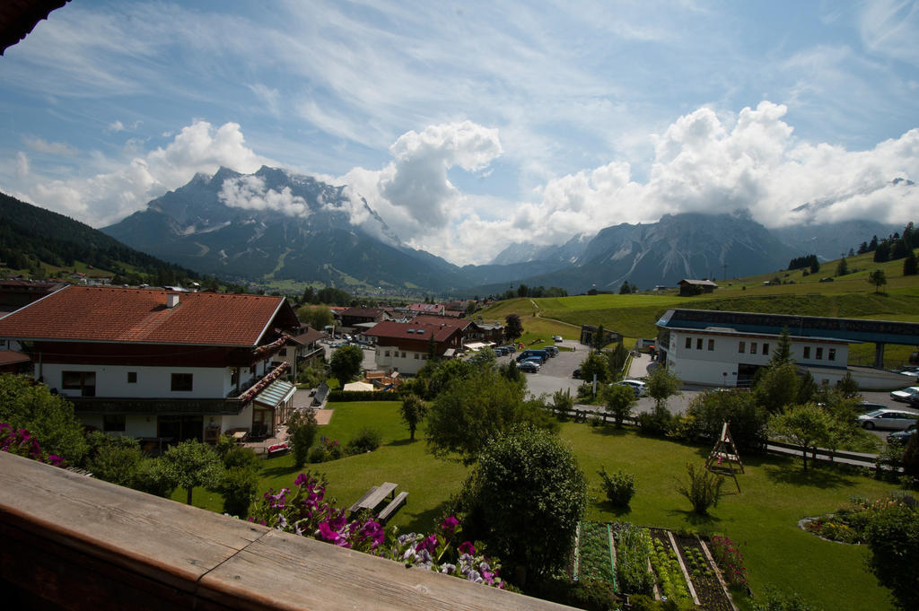 Haus Panorama Apartment Lermoos Exterior photo