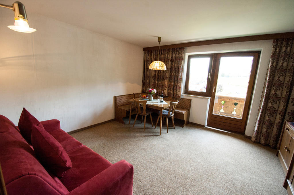 Haus Panorama Apartment Lermoos Room photo